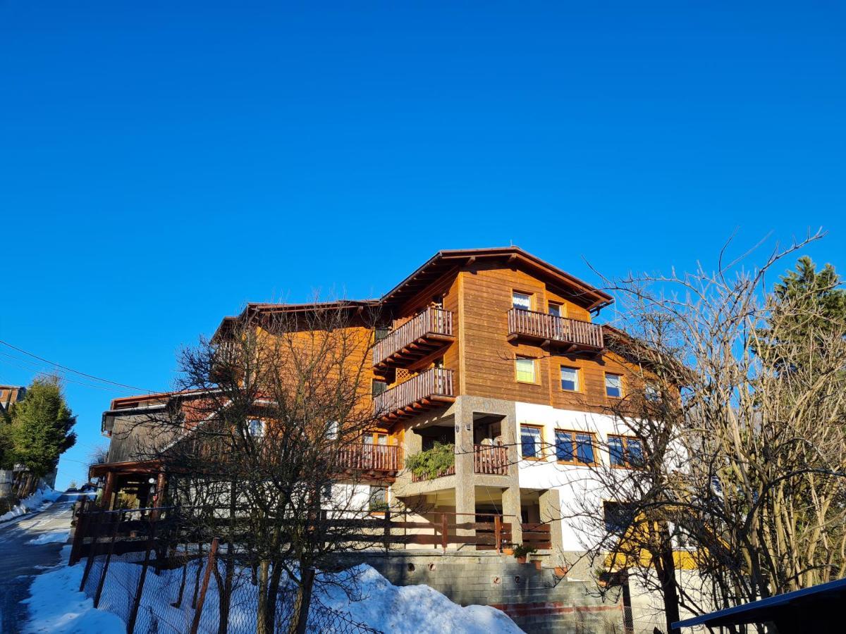 Penzion Mala Fatra U Durka Žilina Exteriör bild