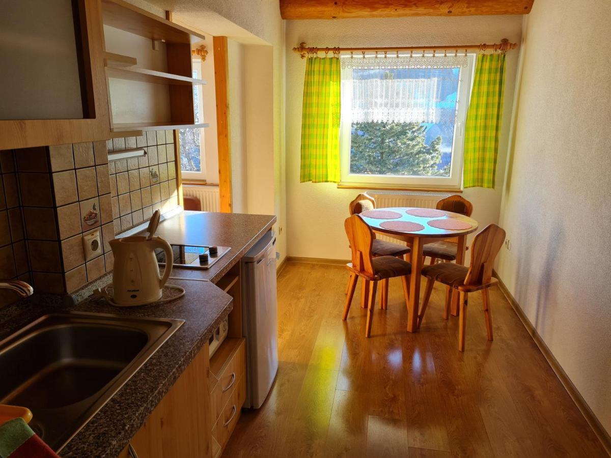 Penzion Mala Fatra U Durka Žilina Exteriör bild